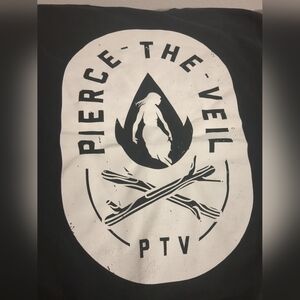 PIERCE THE VEIL UNISEX SWEATER SIZE LARGE (READ) PTV